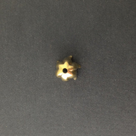Gold Plated 6 Wavy Petal Flower Bead Cap 10mm (8) mtl073B