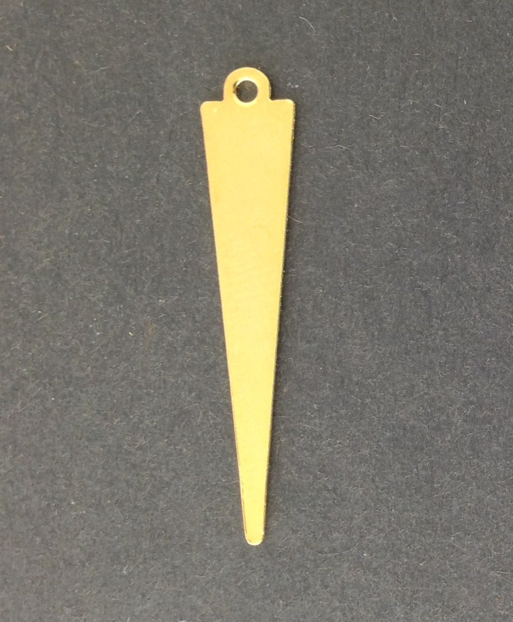 1 Loop Long Narrow Gold Plated Triangle Pendant Findings 33x7mm (8) mtl383E