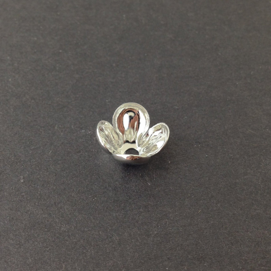 Silver Plated Rounded 4 Petal Bead Cap 12mm (8) mtl072A