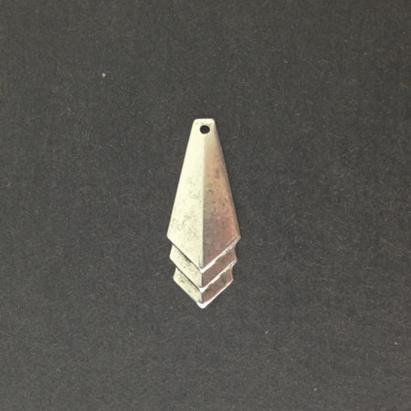Antique Silver Plated Layered Triangle Pendant Charm Drop SM (6) mtl065R