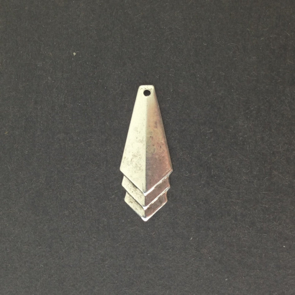 Antique Silver Plated Layered Triangle Pendant Charm Drop SM (6) mtl065R