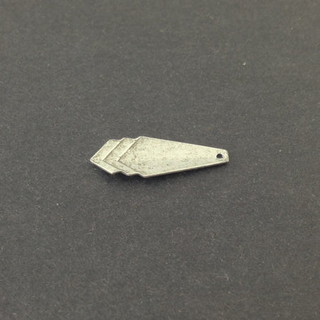 Antique Silver Plated Layered Triangle Pendant Charm Drop SM (6) mtl065R