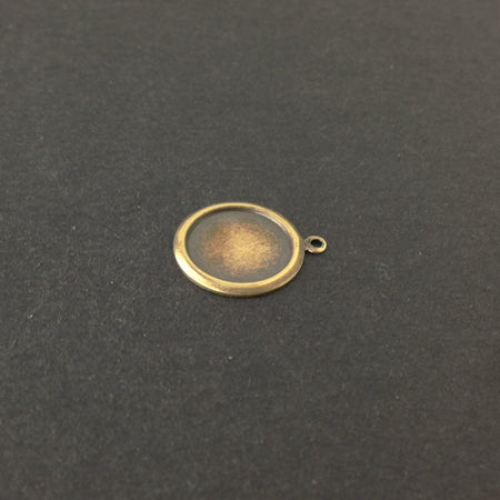 1 Loop Brass Ox Rolled Edge Round Setting 12mm (8) stn032C