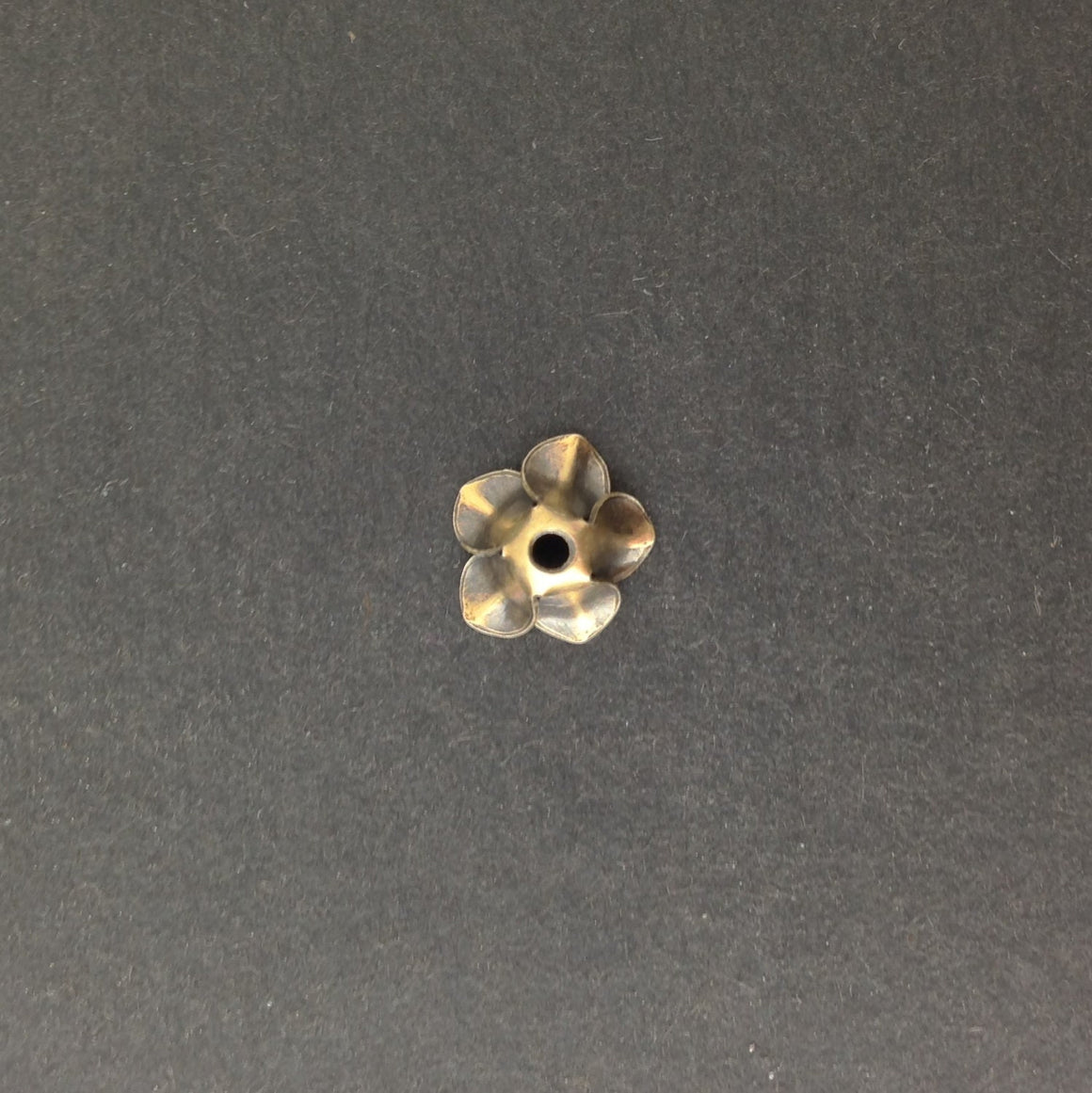Brass Ox Flower Bud Bead Cap Finding (6) mtl303F