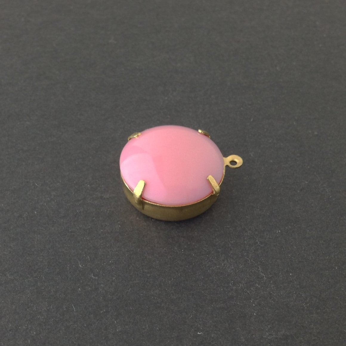 Vintage Opaque Pink Glass Stones 1 Loop Brass Settings 20mm (1) rnd015A