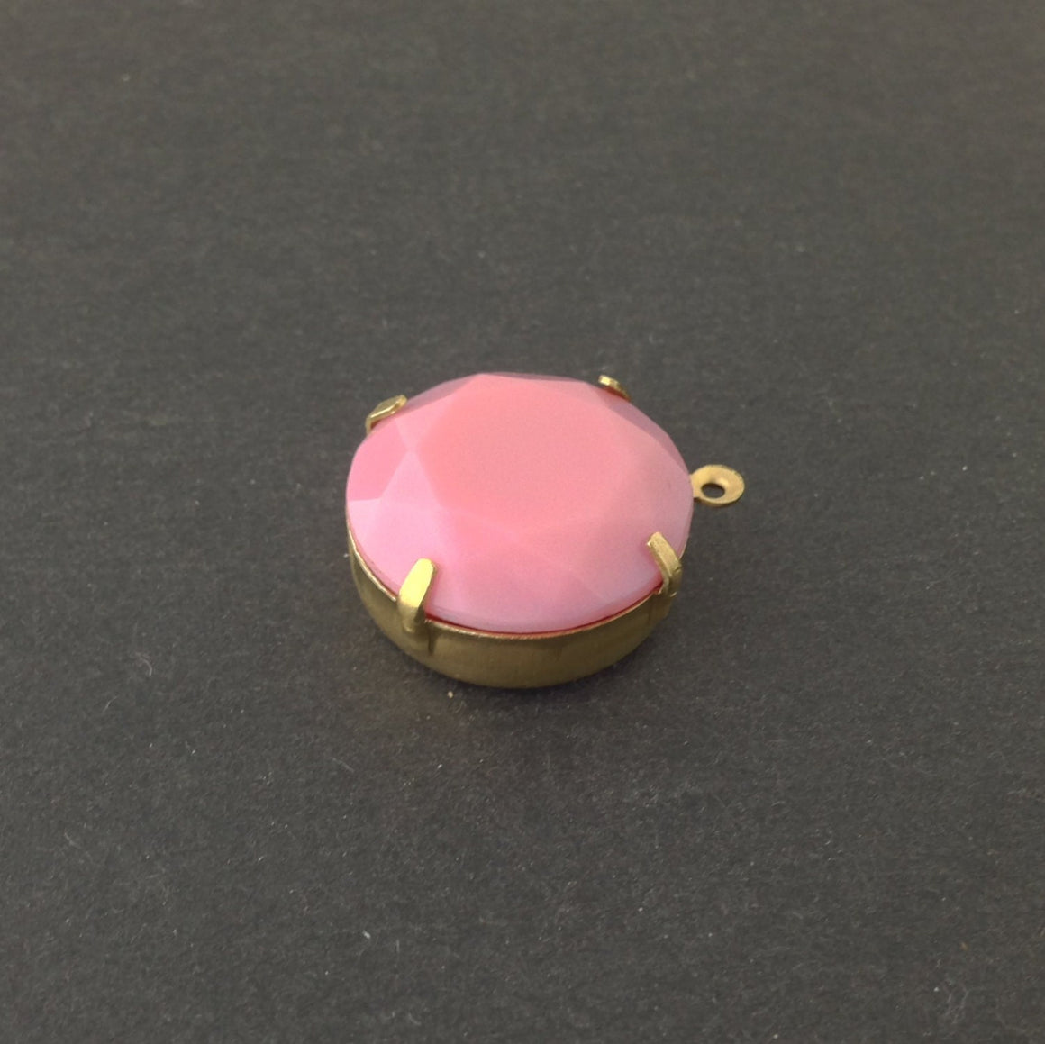 Vintage Opaque Pink Faceted Glass Stone 1 Loop Brass Setting 20mm (1) rnd016B