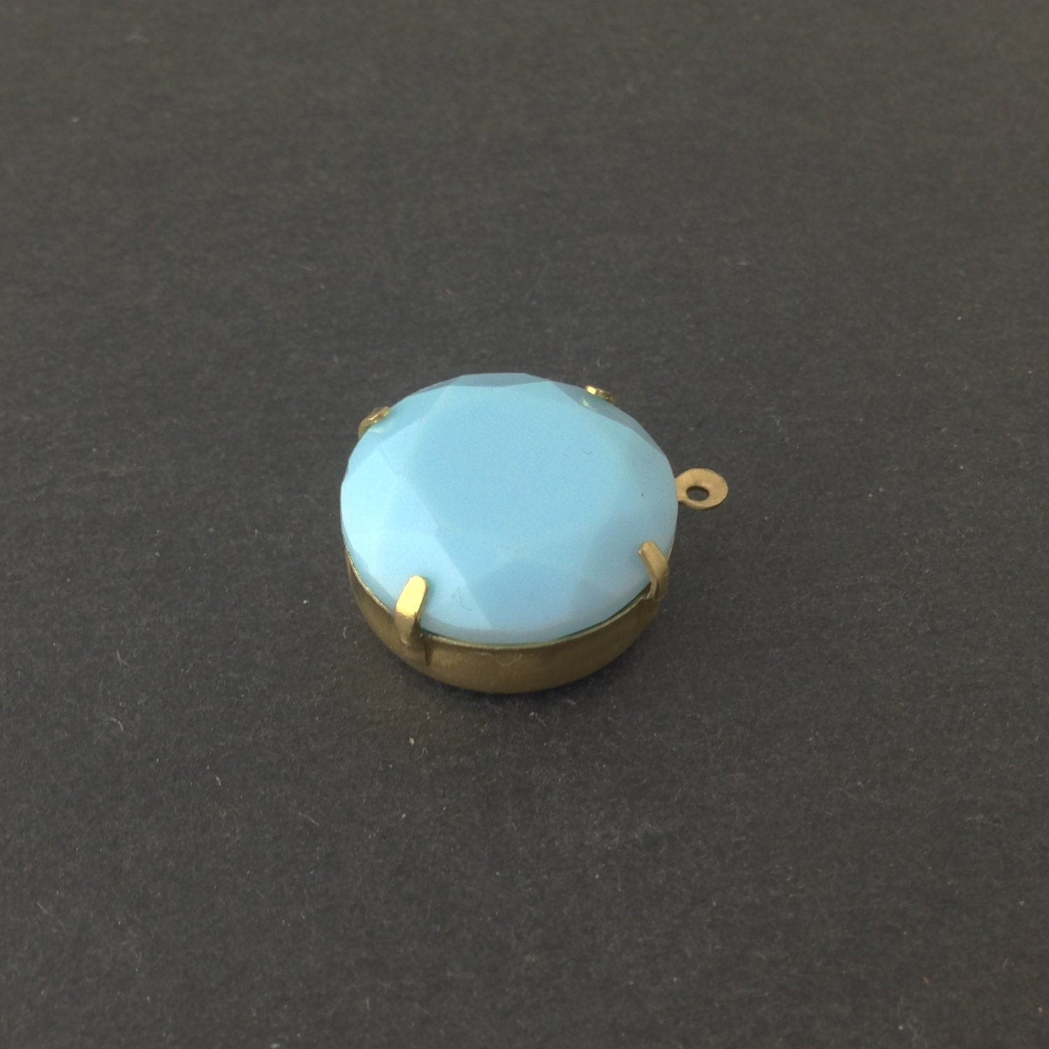 Vintage Opaque Light Blue Faceted Glass Stone 1 Loop Brass Setting 20mm (1) rnd016E