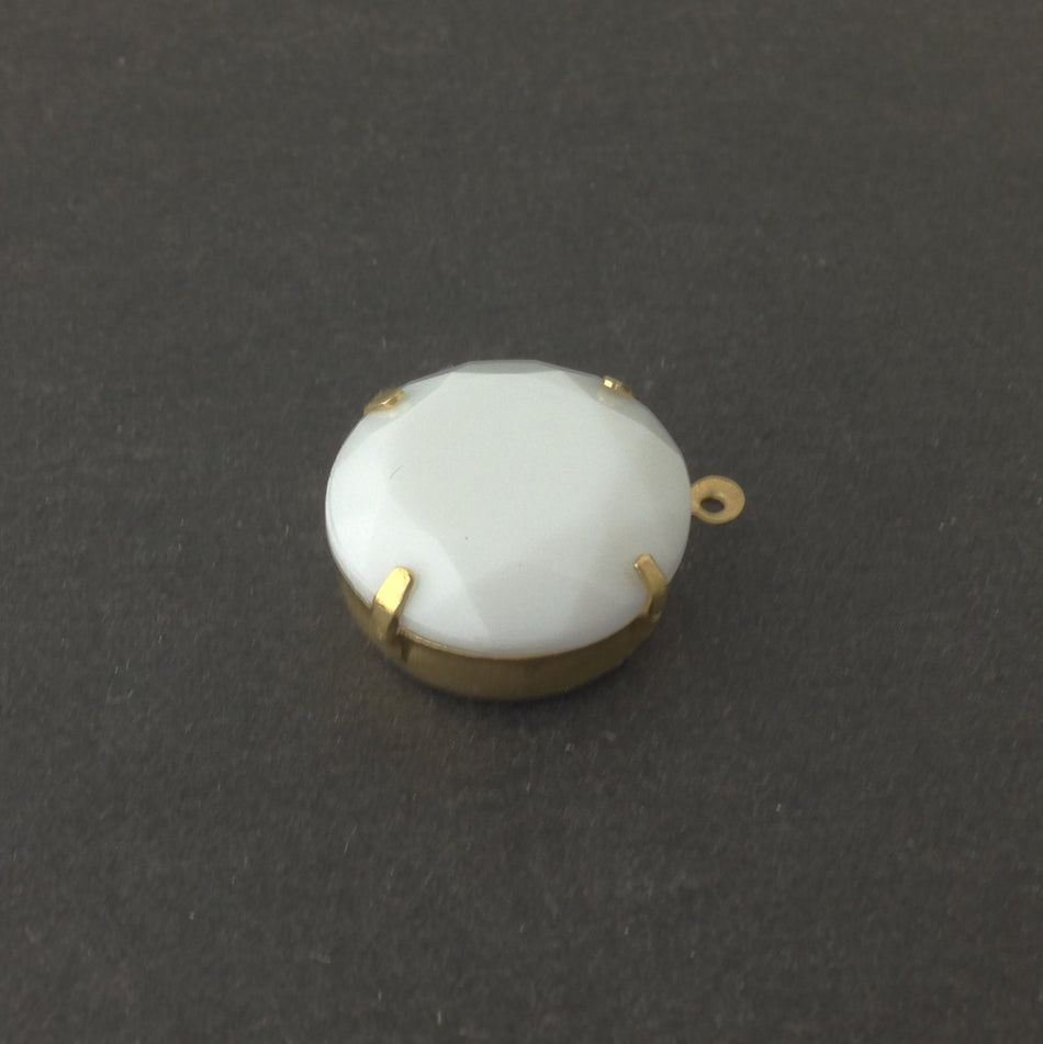 Vintage Opaque White Faceted Glass Stone 1 Loop Brass Setting 20mm (1) rnd016D