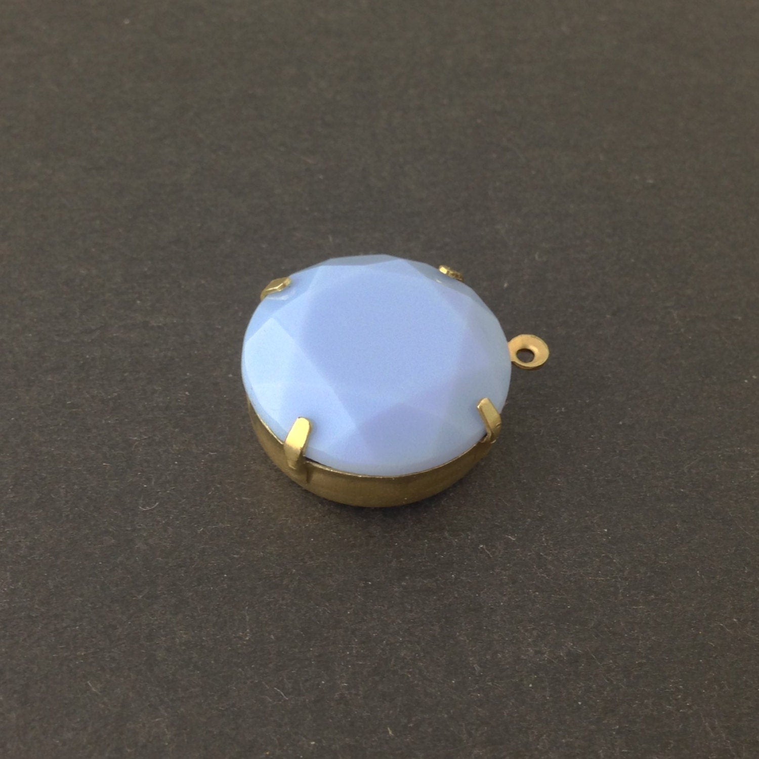 Vintage Opaque Periwinkle Faceted Glass Stone 1 Loop Brass Setting 20mm (1) rnd016F