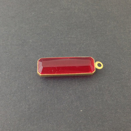 1 Loop Vintage Ruby Acrylic Faceted Channel Set Rectangle Drops 8x25mm (6) chr068W