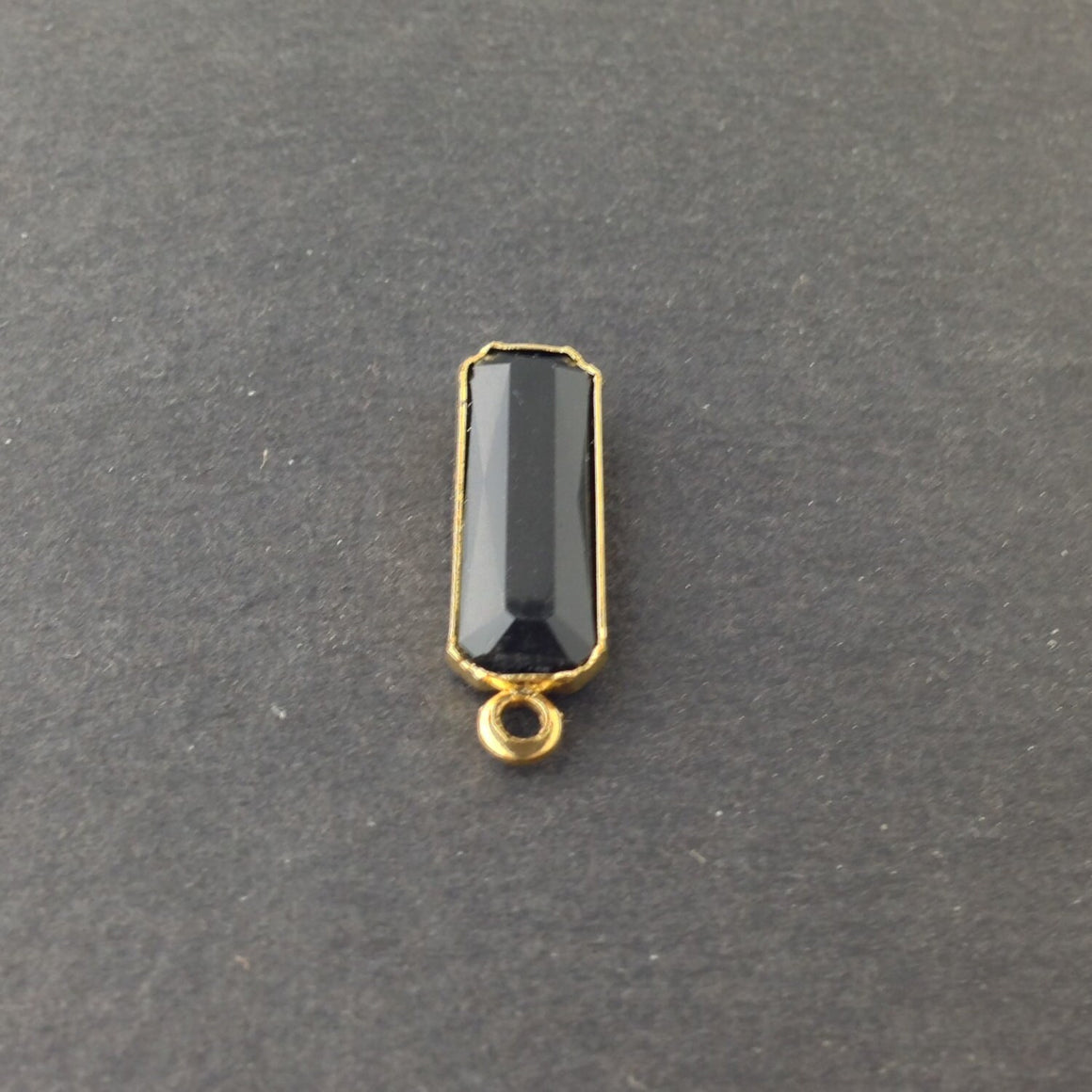 1 Loop Vintage Black Acrylic Faceted Channel Set Rectangle Drops 8x20mm (6) chr068BB