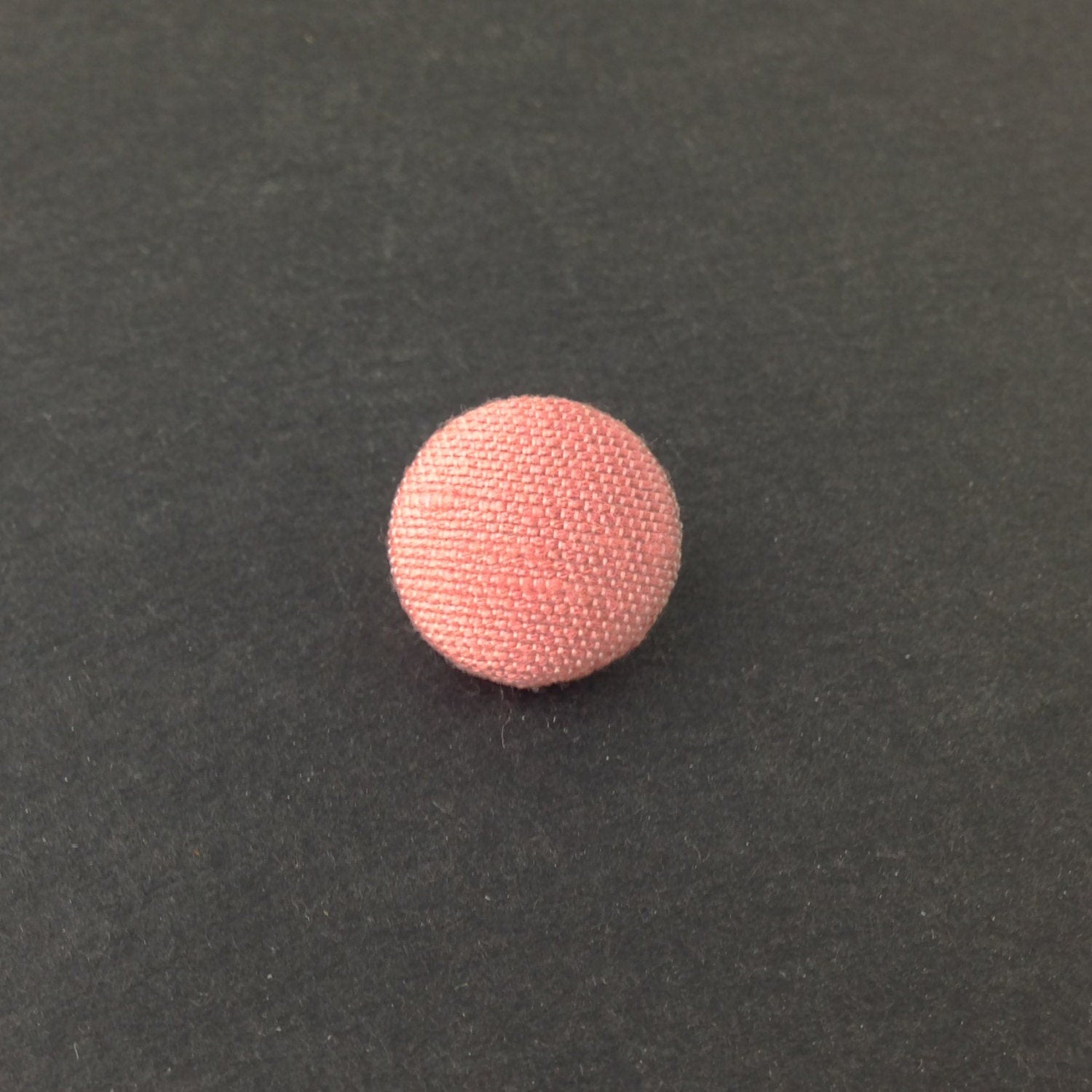 Vintage Peach Silk Buttons 15mm btn002D
