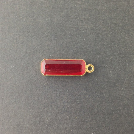 1 Loop Vintage Ruby Acrylic Faceted Channel Set Rectangle Drops 8x20mm (6) chr068Y