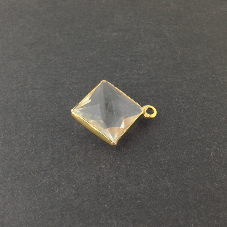 1 Loop Vintage Clear Acrylic Faceted Channel Set Square Drops 14mm (6) chr087H
