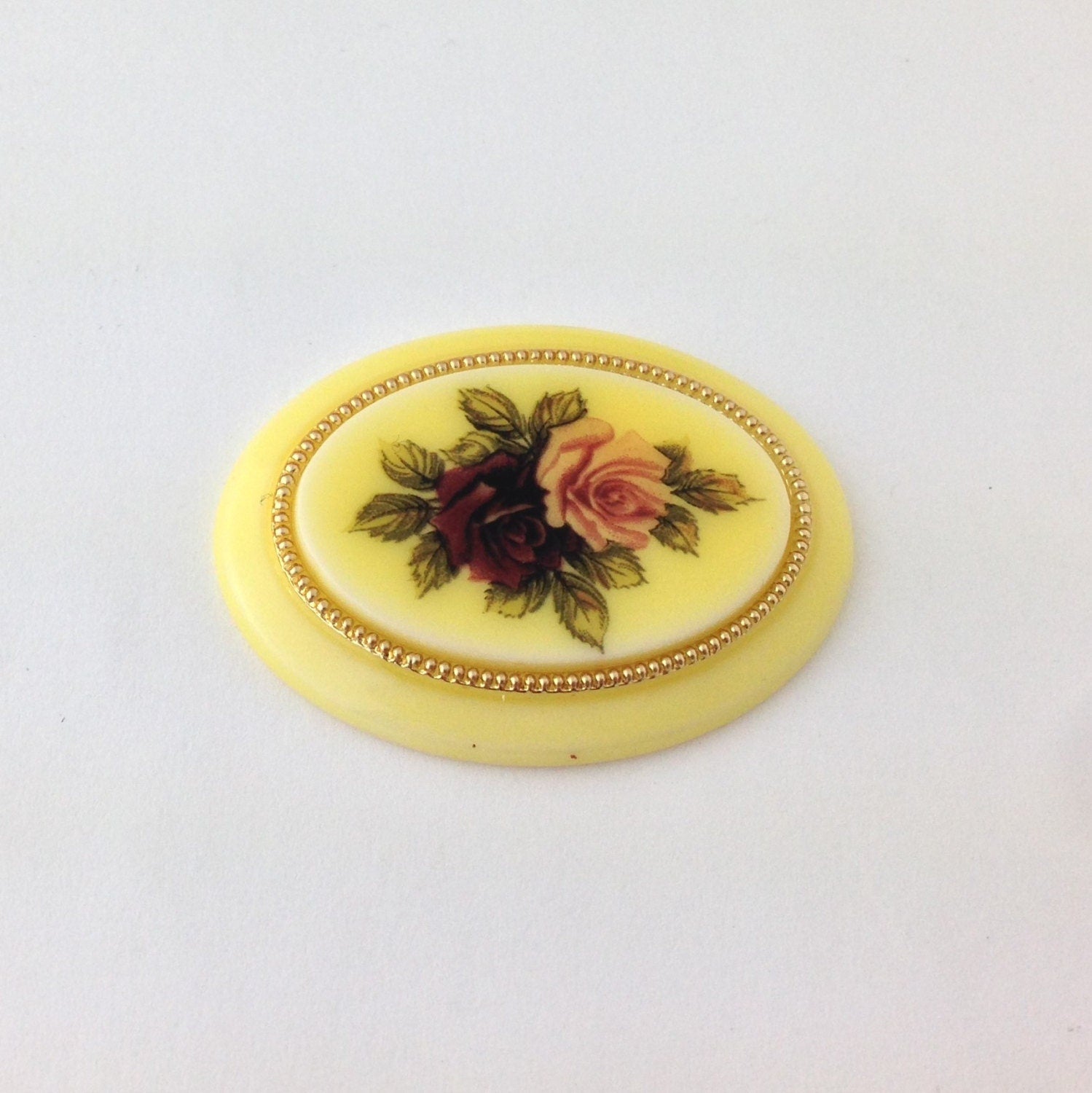 Vintage Ivory Large Pink Red Rose Cabochons 40mm X 30mm (1) cab132D