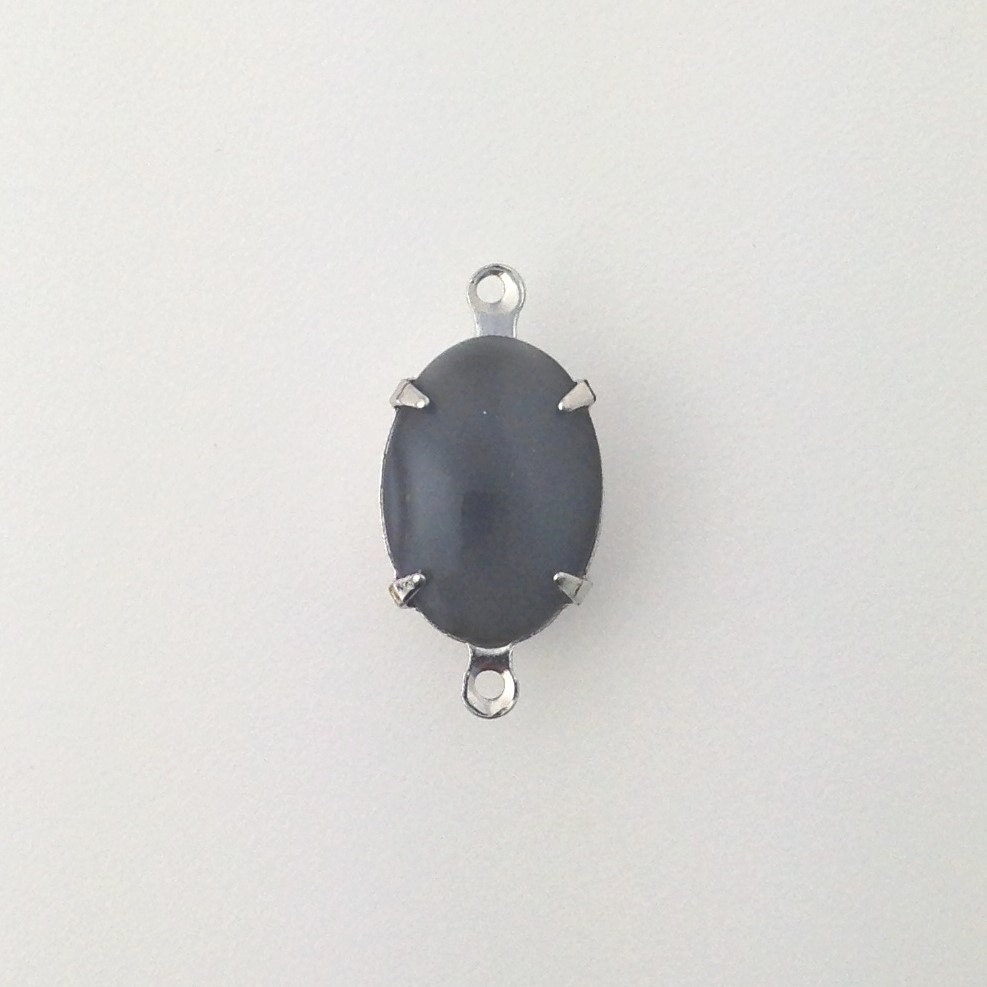 Vintage Grey Moonglow Glass Stone 2 Loop Silver Setting 14x10mm ovl010N2