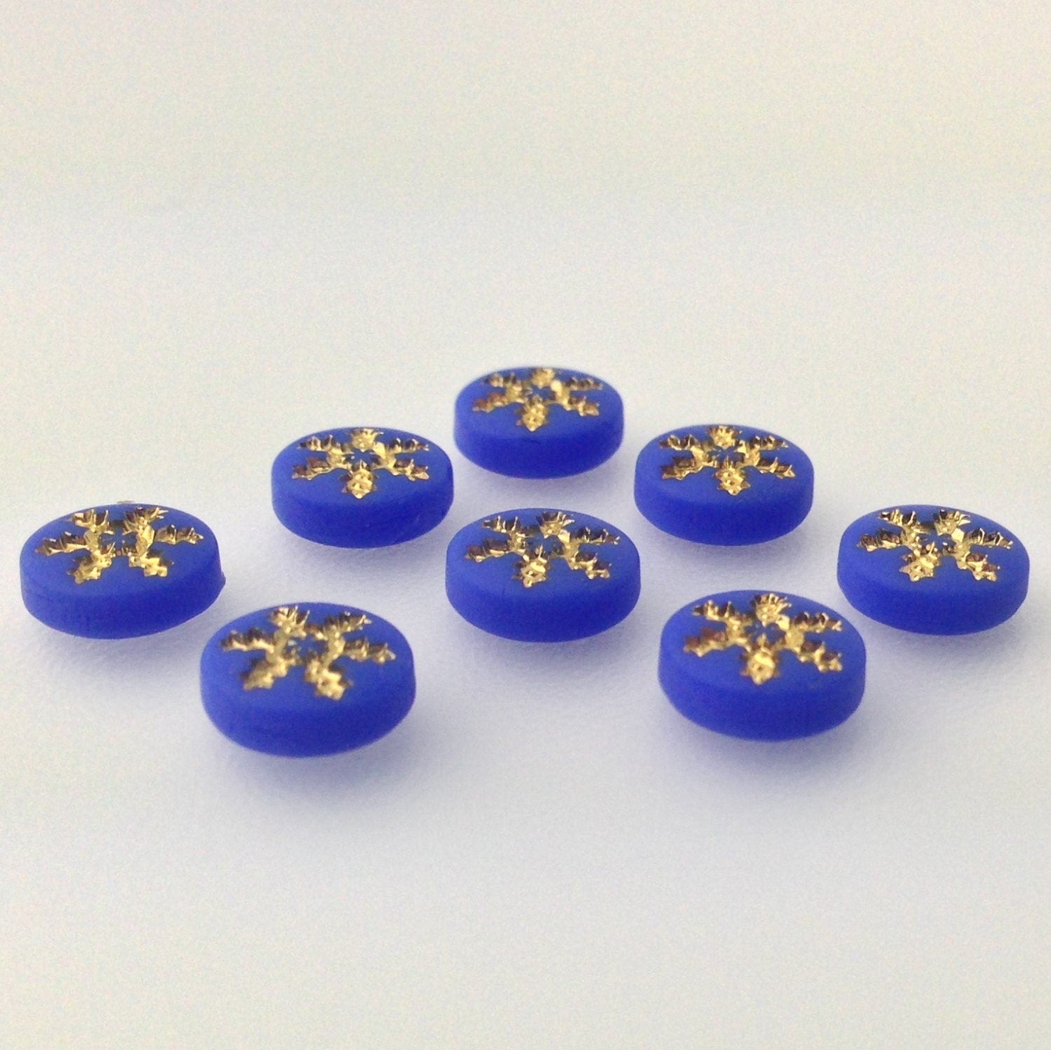 Vintage Blue and Gold Snowflake or Daisy Cabochons 7mm (8) cab205