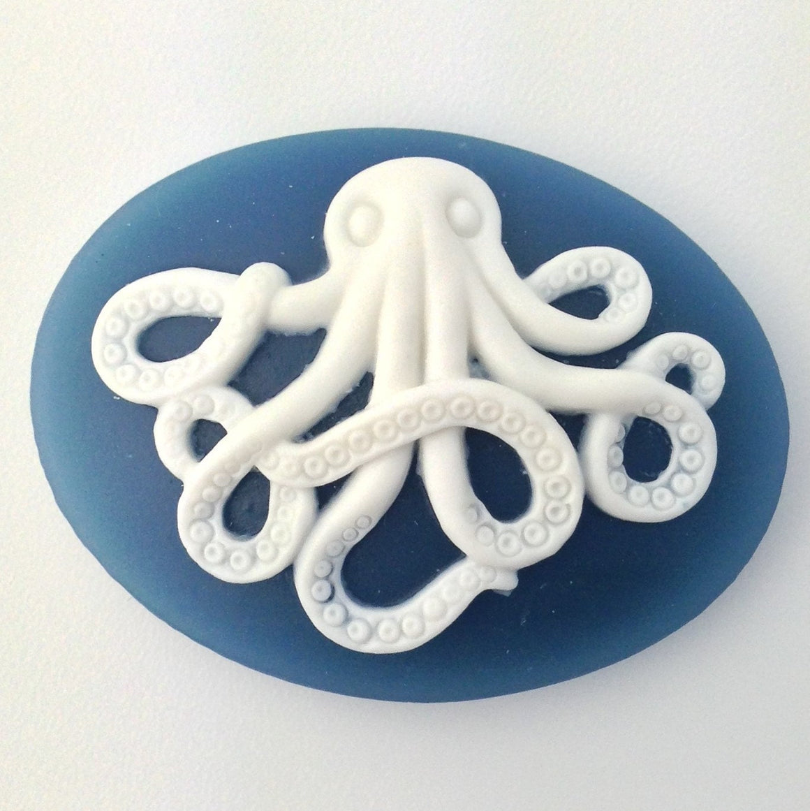 White Octopus on Blue Cameo Acrylic Cabochons 40x30mm (2) cab842L