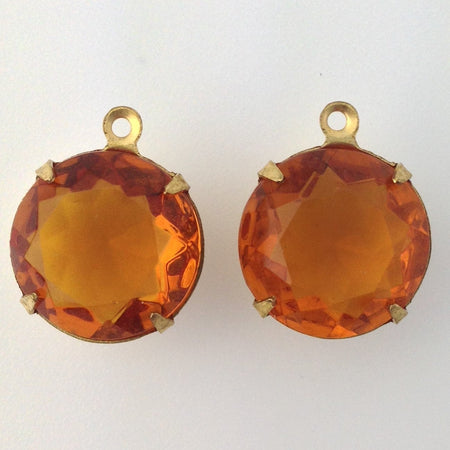 Vintage Topaz Faceted Glass Stones 1 Loop Brass Settings 15mm (2) rnd012L