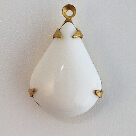Vintage White Glass Teardrop Stones 1 Loop Brass Setting 18x12mm (2) par018B
