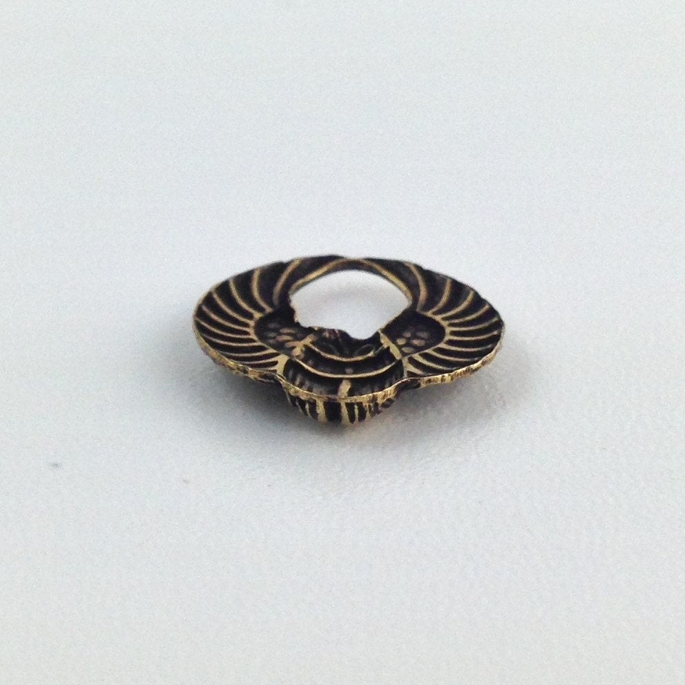 Small Brass Ox Egyptian Scarab Hoop Charms Drops 14x13mm (8) mtl030B