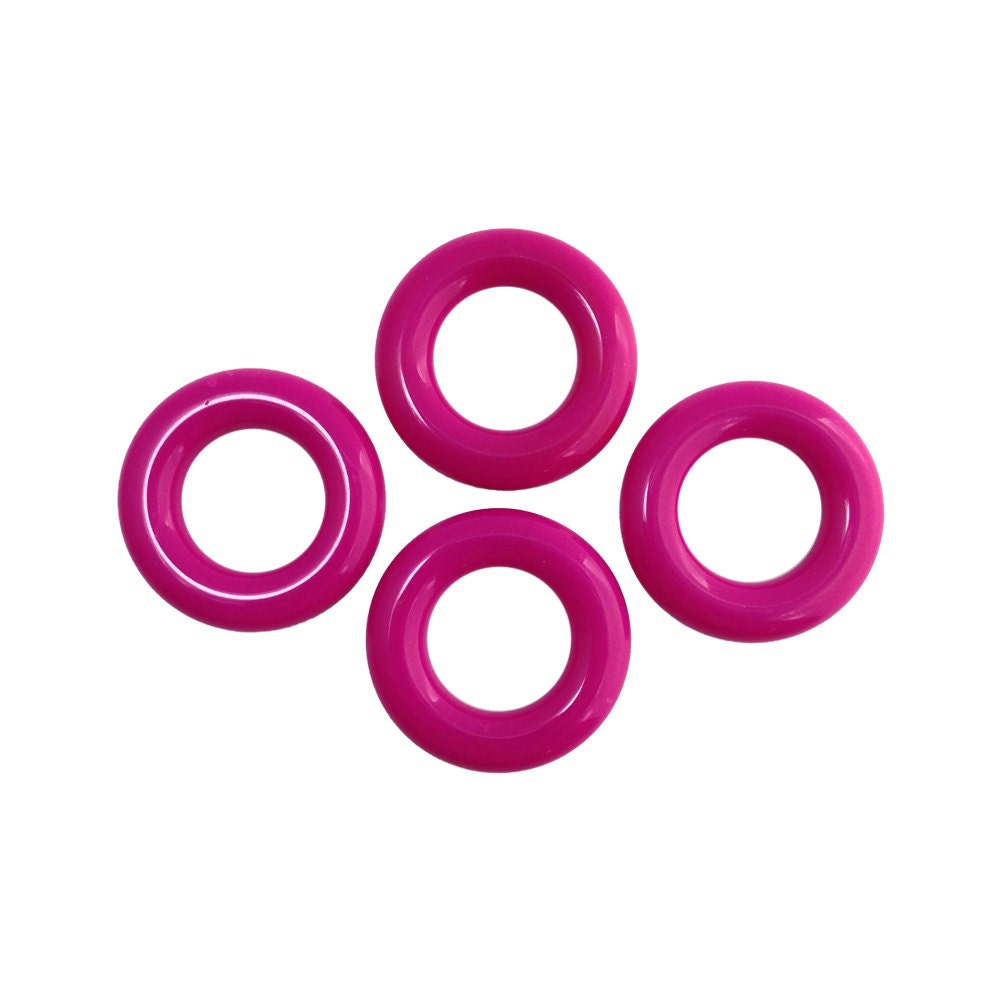 Vintage Fuchsia Pink Acrylic Hoops Rings 30mm (4) hps059E
