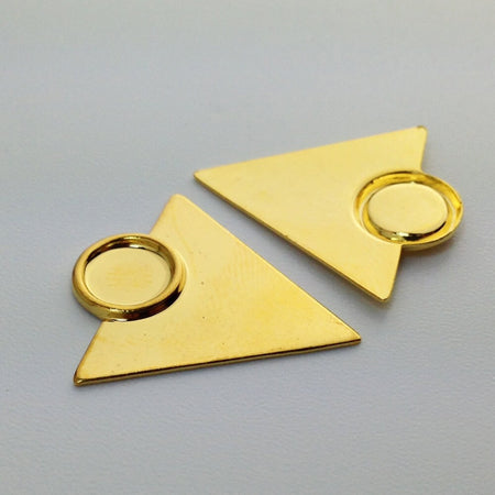 No Loop Gold Plated Triangle Drops Charms with 7mm Setting (6) mtl066G