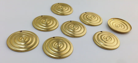 1 Hole Round Coil Shaped Ribbed Pendant 19mm (8) mtl440A