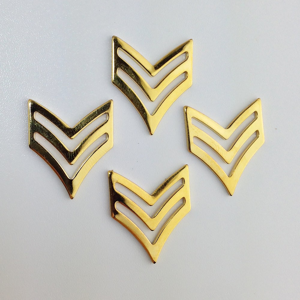 Gold Plated 2 Bar Chevron V Pendant Findings (4) mtl384D