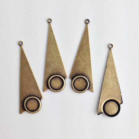 1 Loop Brass Ox Geometric Triangle Pendants with 7mm Setting 39x15mm (4) mtl066H