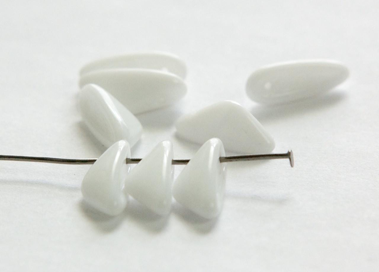 Vintage German White Triangle Glass Bead Pendant SM grm051A