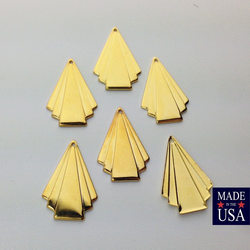 1 Hole Small Gold Plated Deco Triangle Fan Pendant 25x17mm (6)