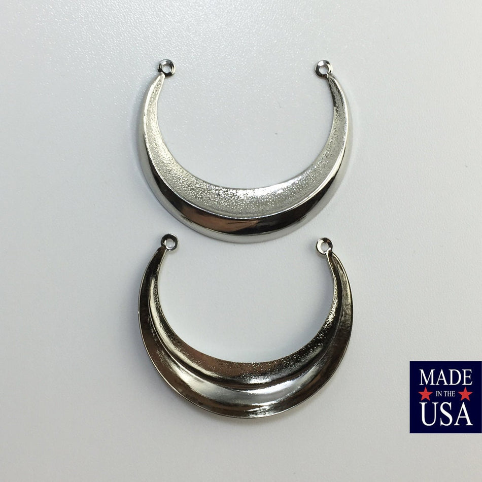 2 Loop Large Silver Plated Dapped Crescent Pendant Link (4) mtl083C