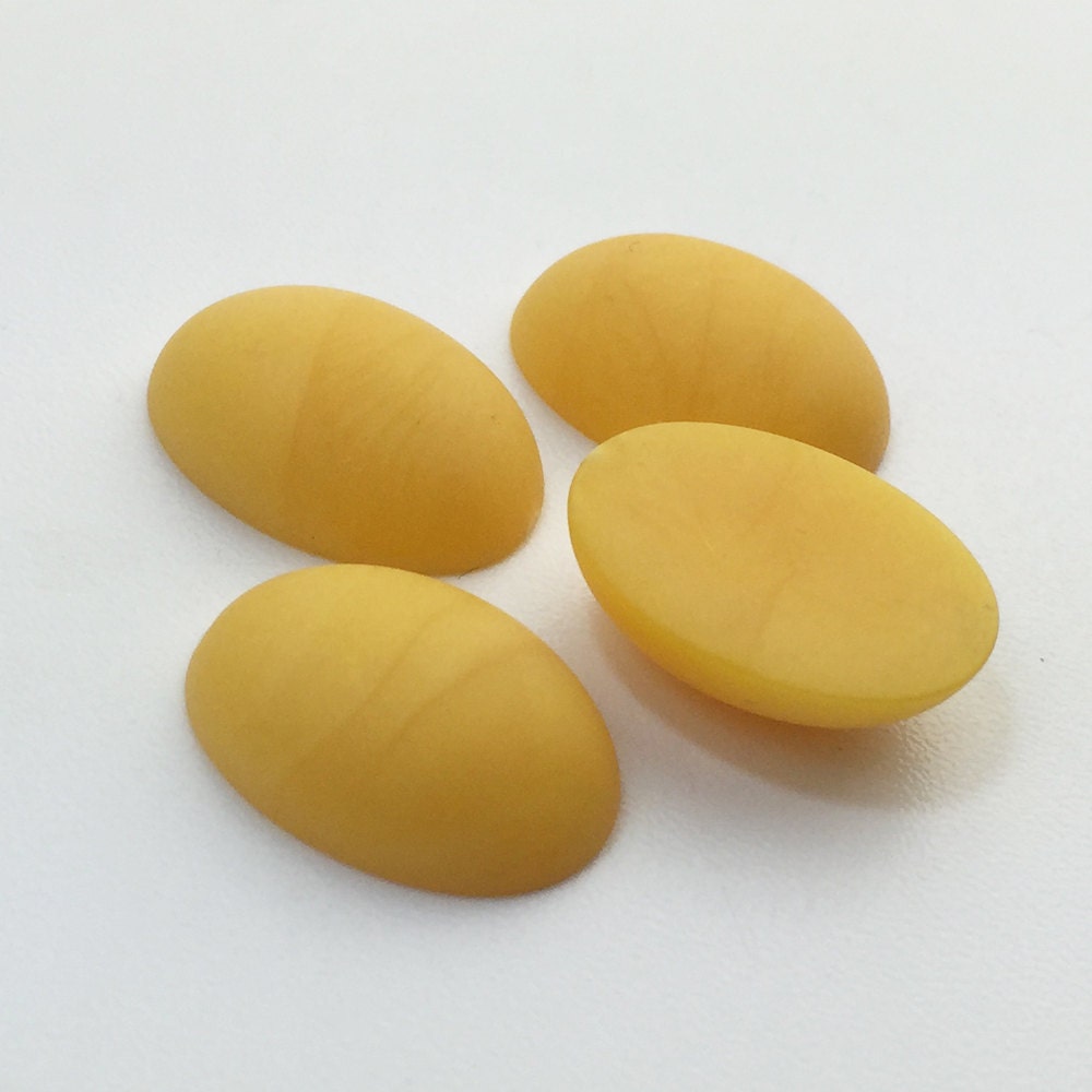 Vintage Matte Golden Yellow Swirled Domed Cabochons Italy 18mm x 13mm (4) cab652F