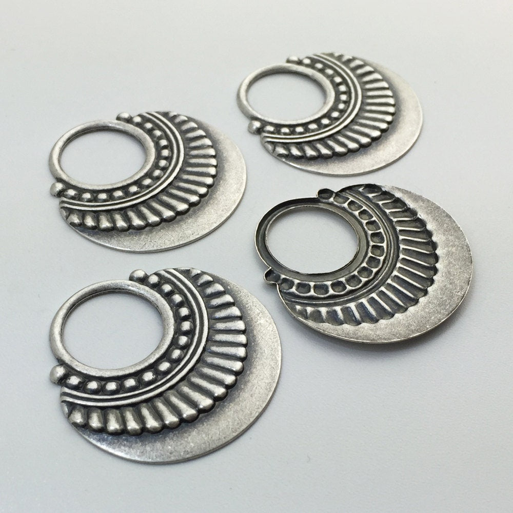 Matte Silver Ox Open Loop Hoop Tribal Pendant 35mm (4) mtl403K