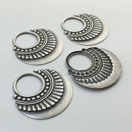 Matte Silver Ox Open Loop Hoop Tribal Pendant 35mm (4) mtl403K
