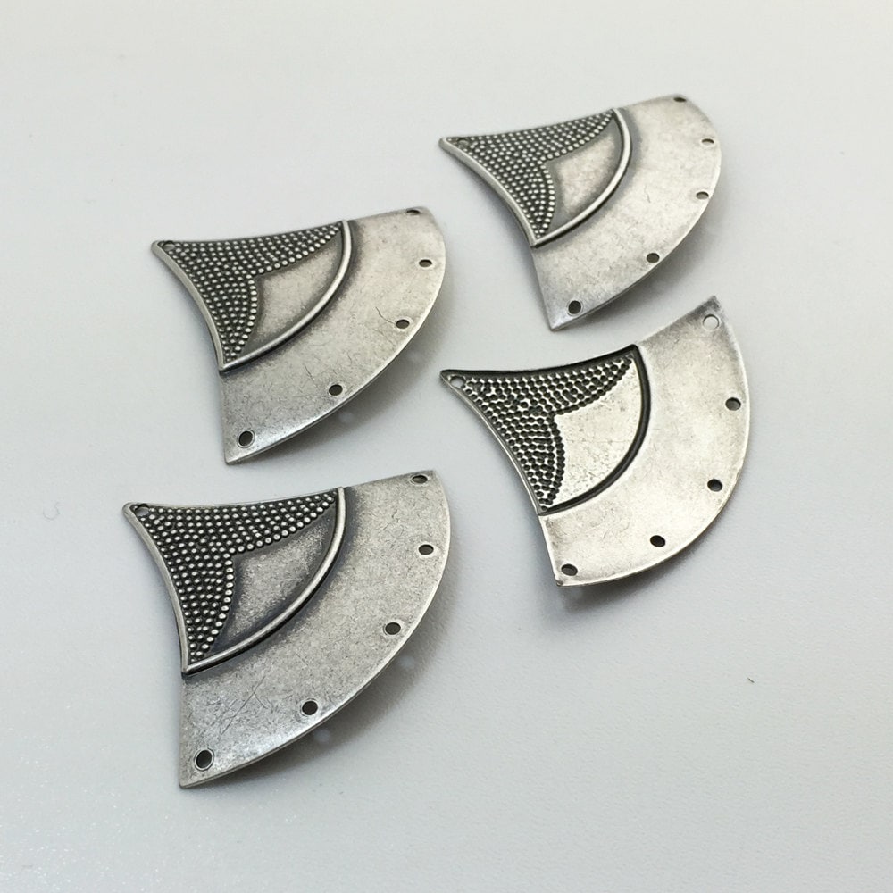 6 Hole Sterling Silver Ox Dapped Triangle Tribal Pendant Connector (4) mtl180G