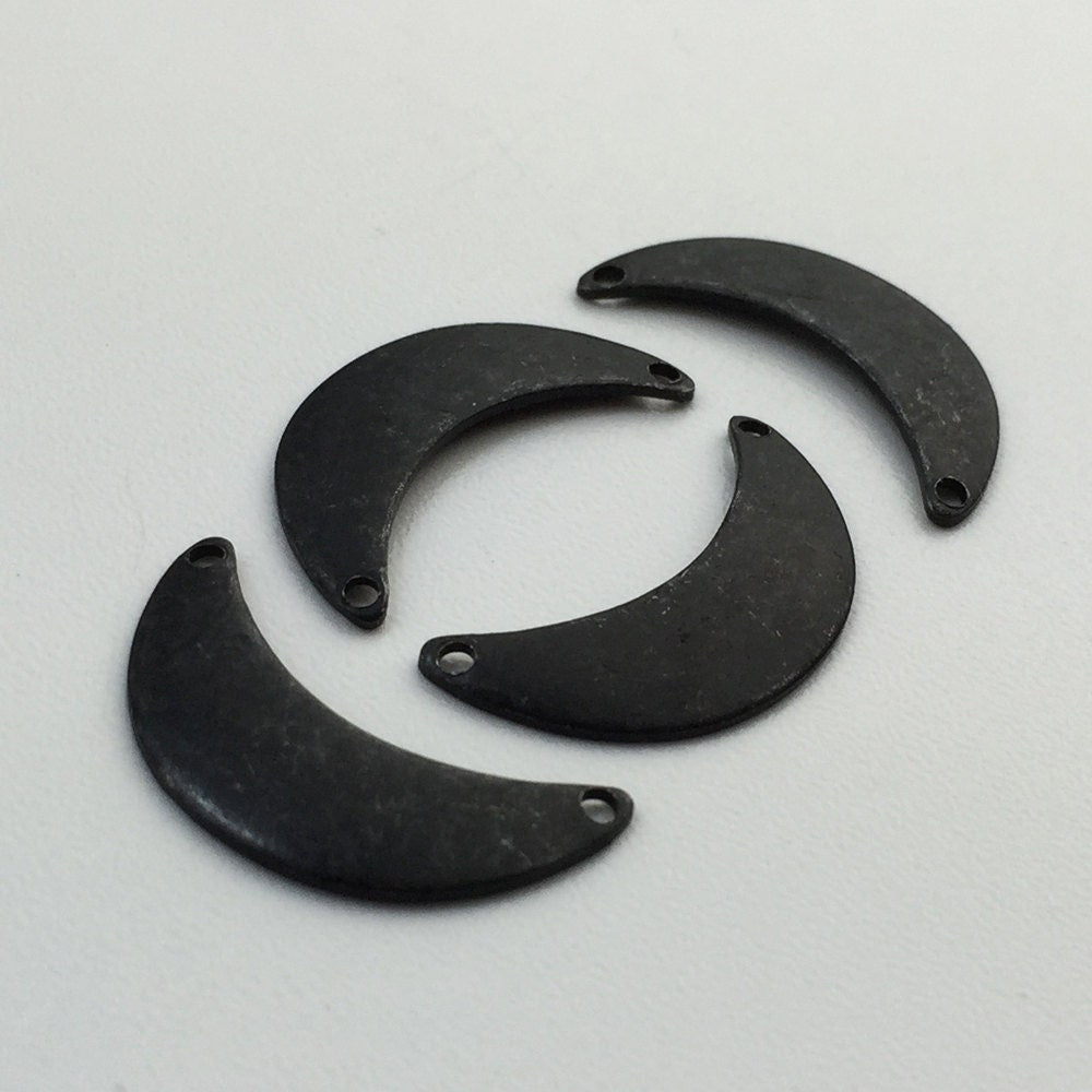 2 Hole Matte Black Small Crescent Pendant Connector (8) mtl388E