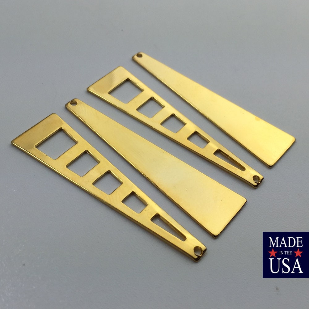 Gold Plated Stacking Triangle Pendant Findings LG (4) mtl127E