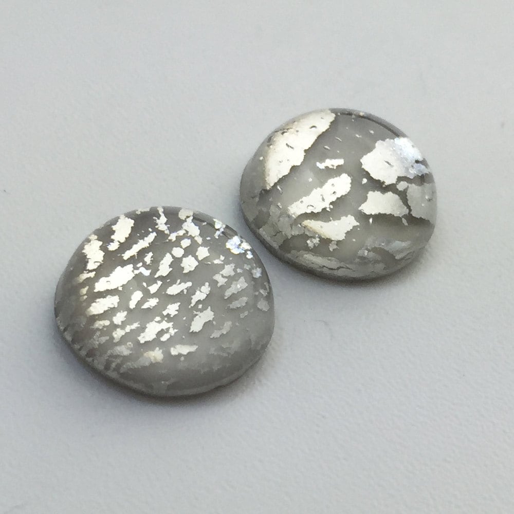 Preciosa Handmade Gray Foil Opal Round Cabochon 13mm (2) cab3006L