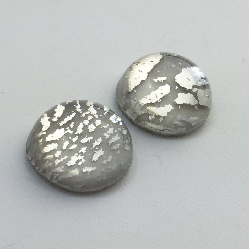 Preciosa Handmade Gray Foil Opal Round Cabochon 13mm (2) cab3006L