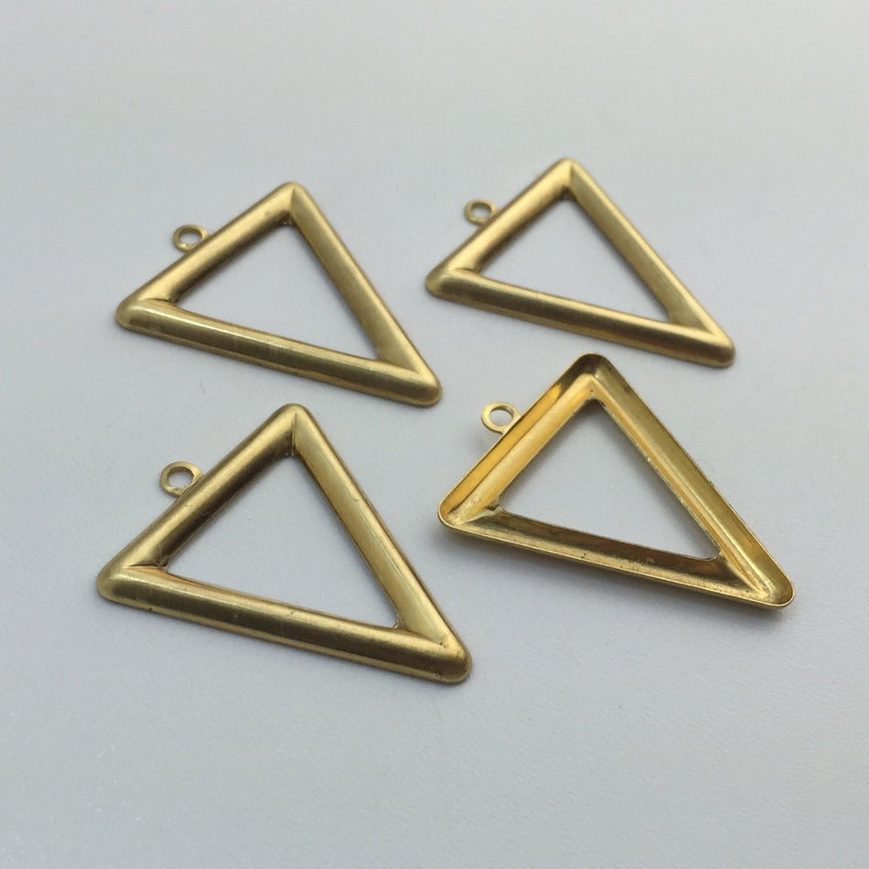 1 Bottom Loop Raw Brass Open Triangle Hoop Pendant (6) mtl418A
