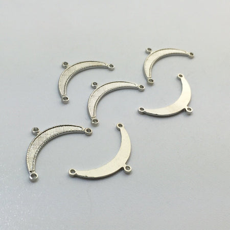 3 Loop Silver Plated Small Crescent Pendant Connectors 20x10mm (6) mtl028B