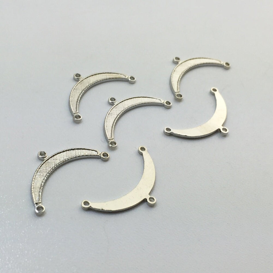 3 Loop Silver Plated Small Crescent Pendant Connectors 20x10mm (6) mtl028B