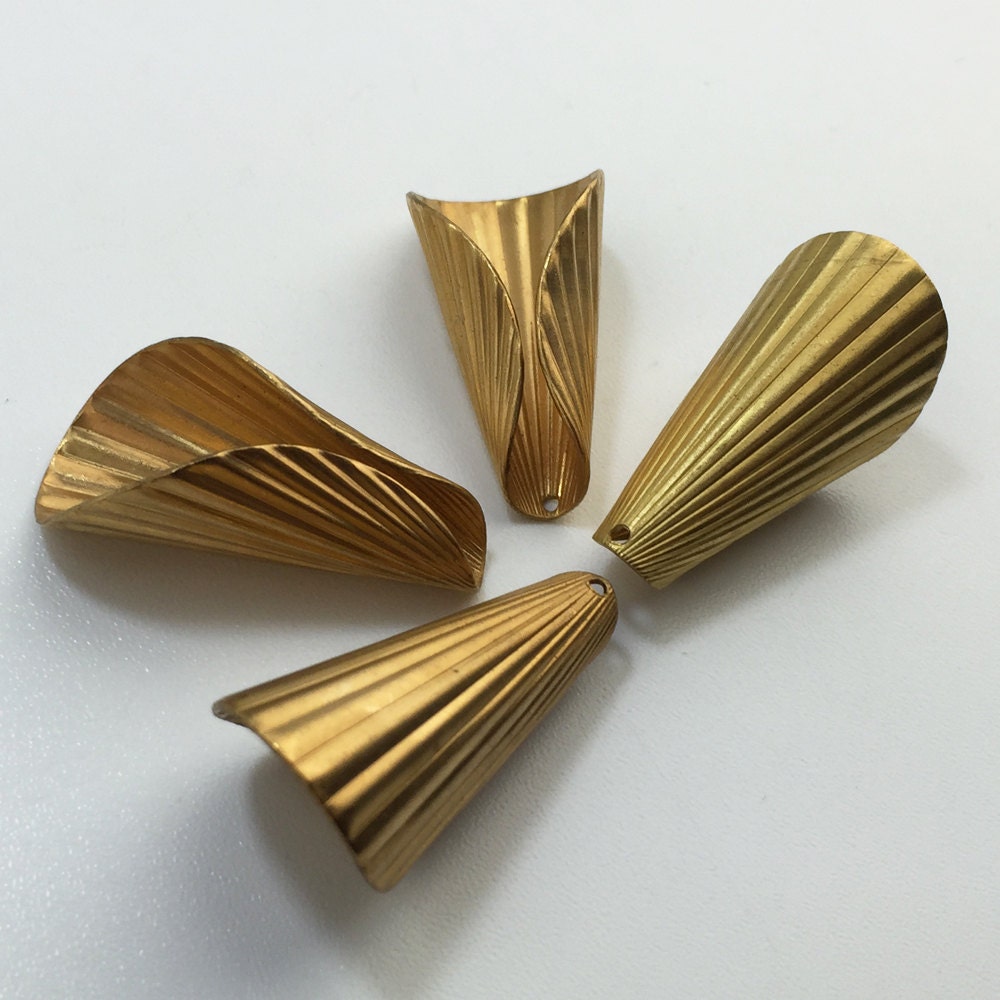Raw Brass Ribbed Cone Pendant or Bead Cap Large 32x16mm (4) mtl027E