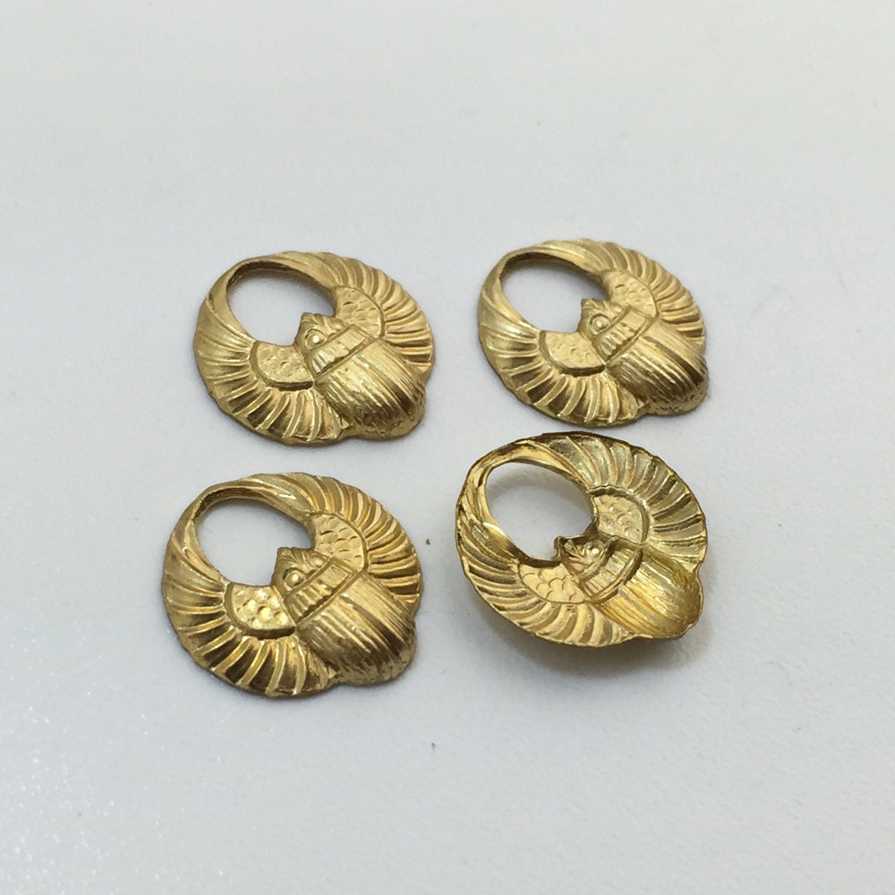 Small Raw Brass Egyptian Scarab Hoop Charms Drops (8) mtl030A