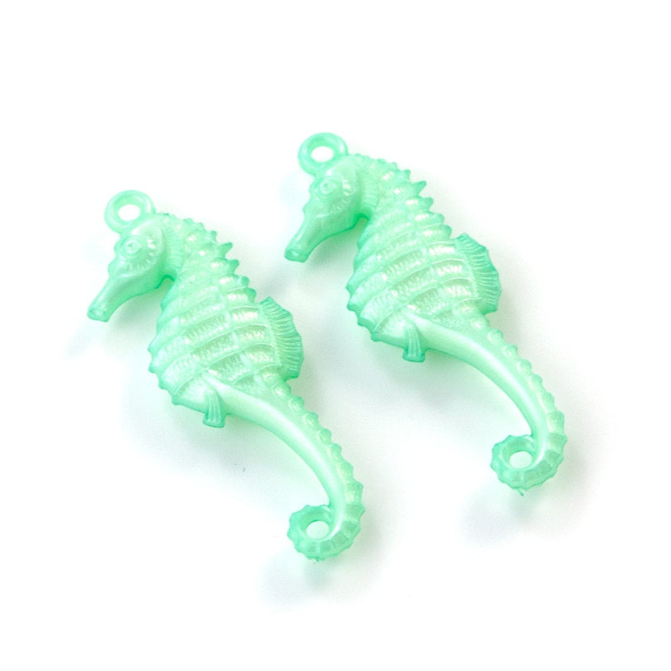 Vintage Acrylic West German Aqua Seahorse Pendants Charms pnd063B