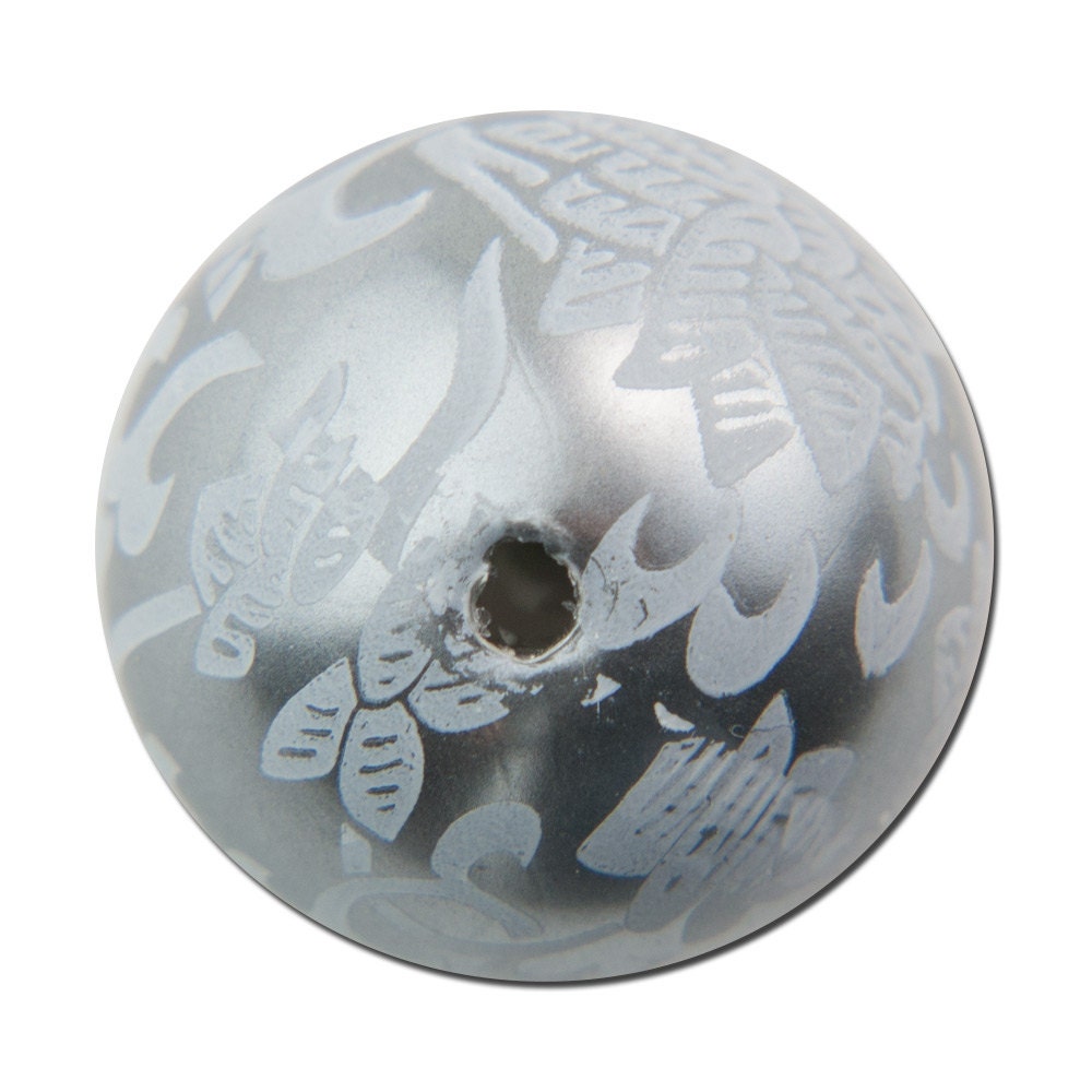White on Gray Floral Lace Beads 18mm (2) bds149B