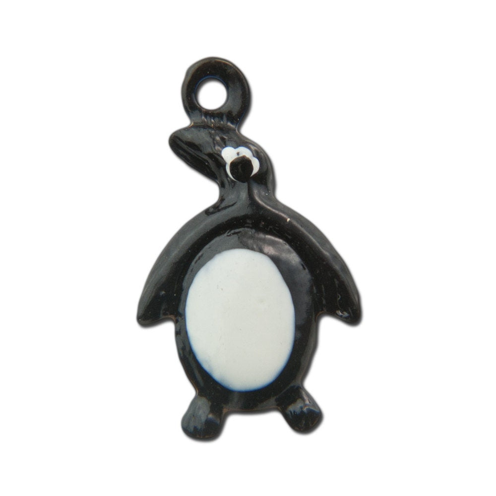 Vintage Enameled Penguin Charms 17mmx10mm (4) chr176C
