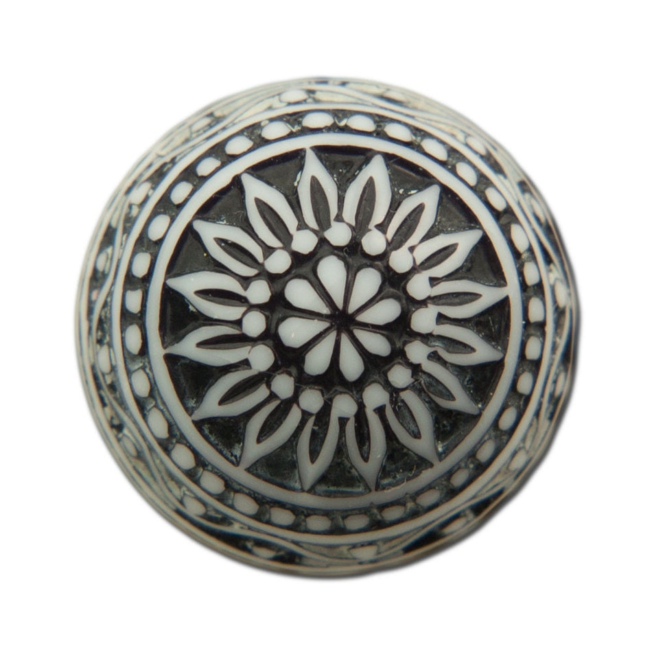 Vintage Etched Mosaic Black and White Cabochons 18mm (2) cab710E